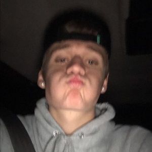 Meet your Posher, Christian